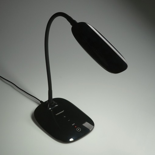  Lampa biurkowa z elastyczną głowicą 